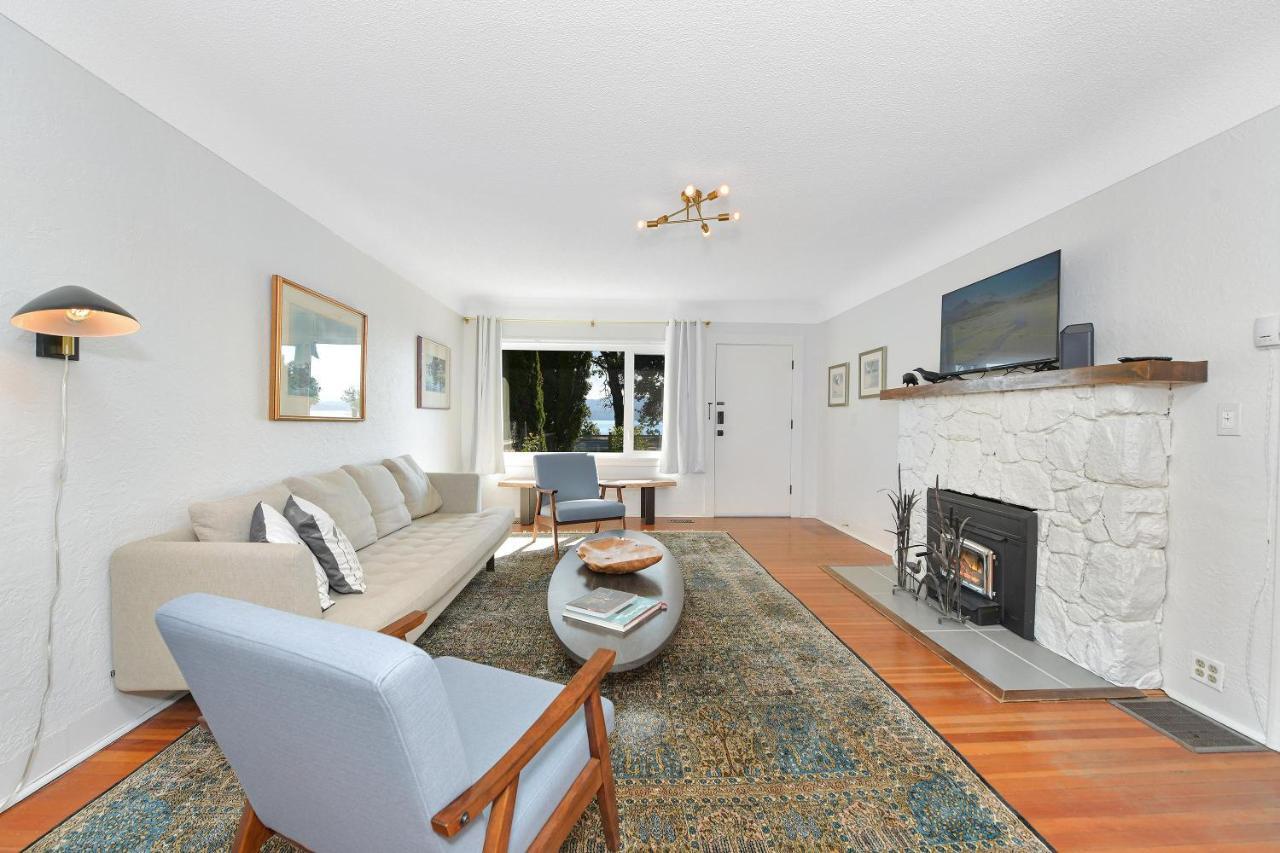 The Bayside Cottage North Saanich المظهر الخارجي الصورة