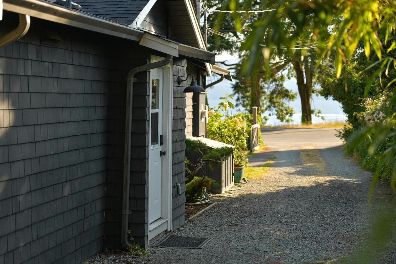 The Bayside Cottage North Saanich المظهر الخارجي الصورة