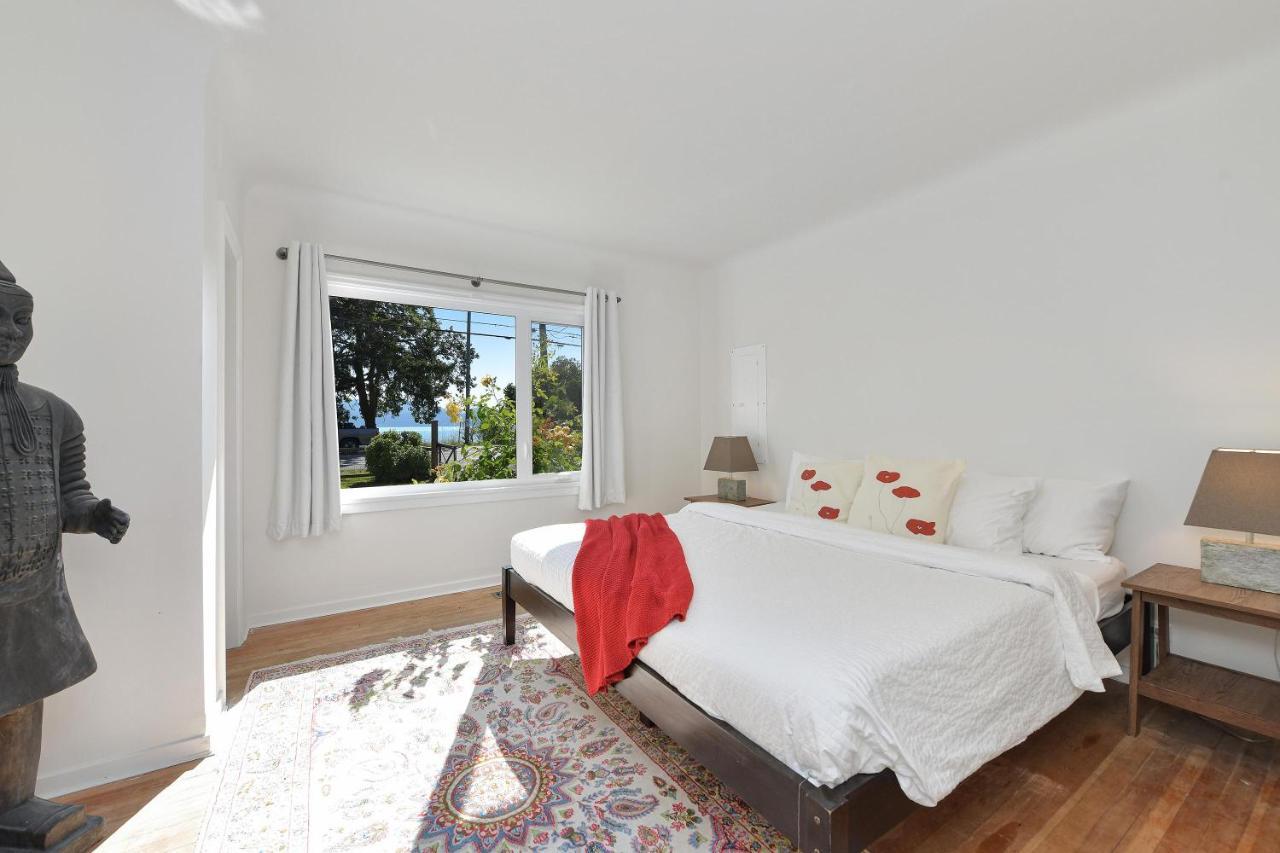 The Bayside Cottage North Saanich المظهر الخارجي الصورة